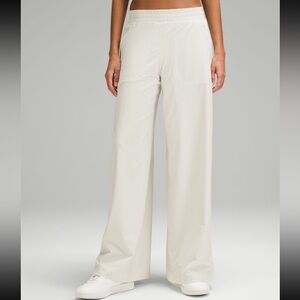 Swift Mid-Rise Wide-Leg Pant - New without tags!